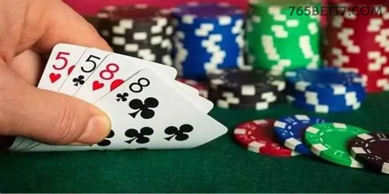 Cassino ao vivo da 765bet com dealers reais